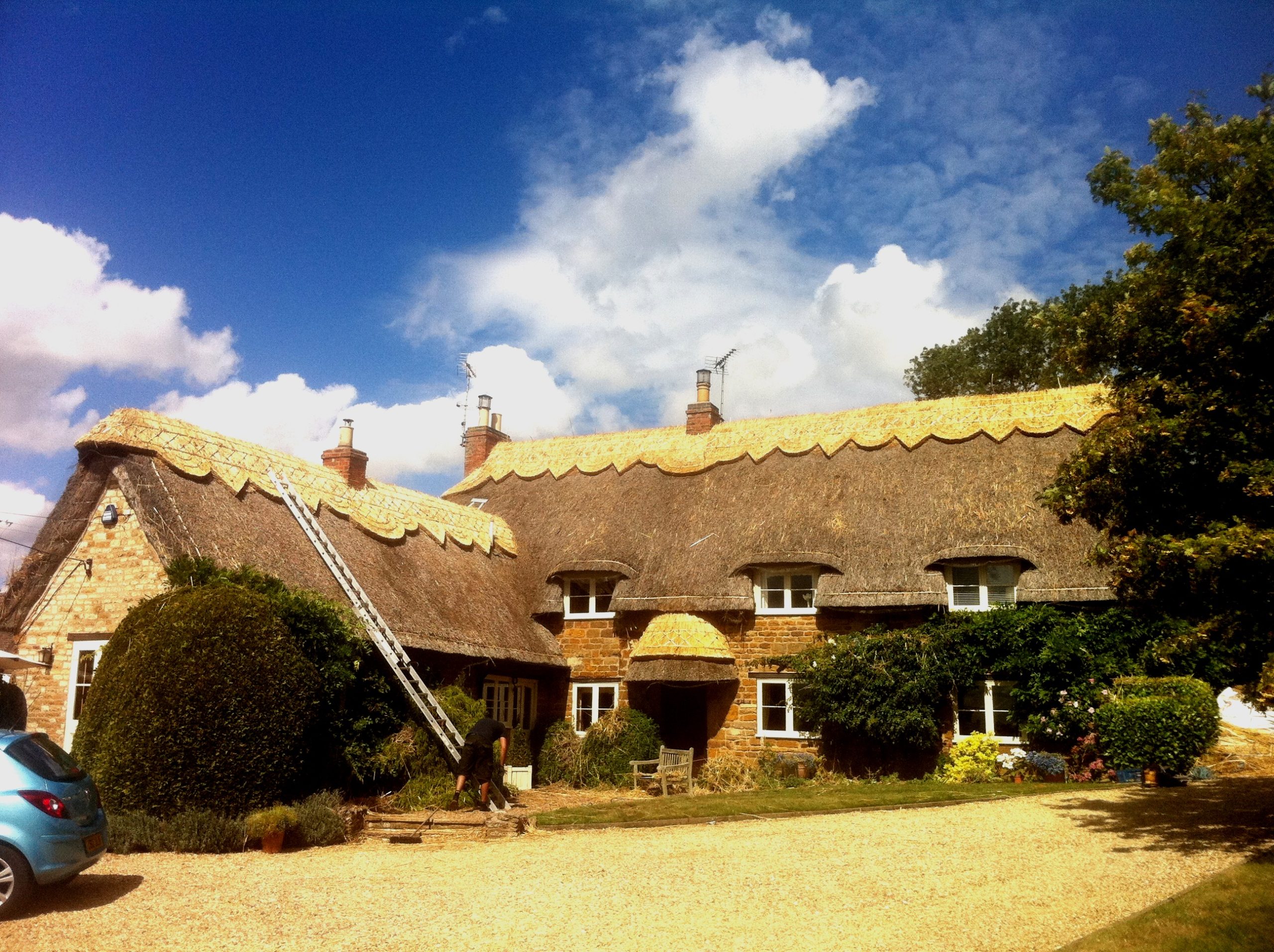 How Long Does Thatched Roof Last?