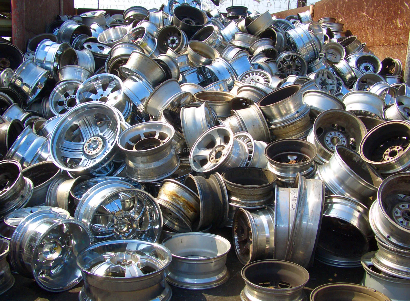 How Much is Scrap Aluminum Worth? Current Scrap Aluminum Prices 