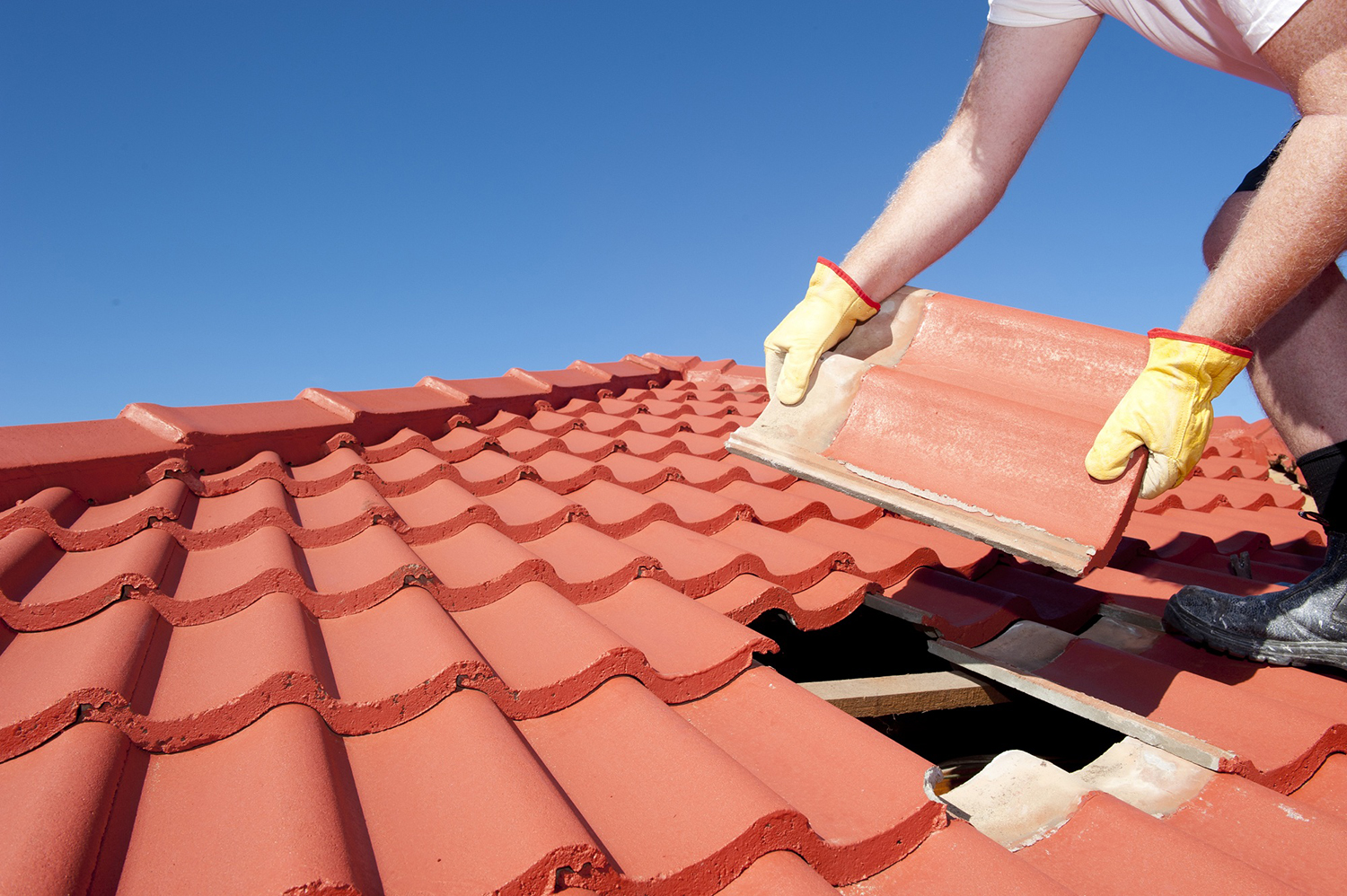 How to Apply for a Roof Grant?