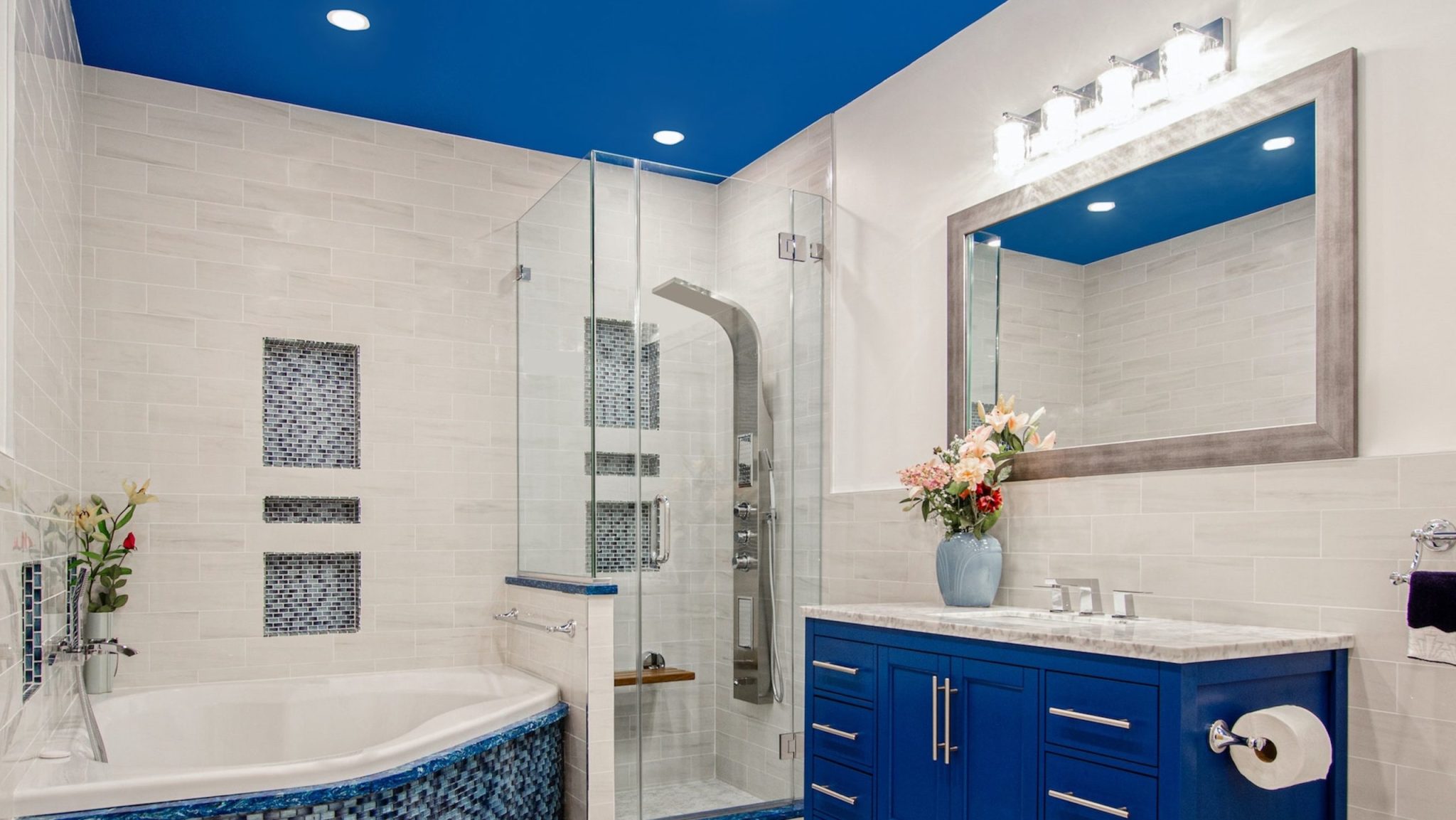 What Paint to Use on a Bathroom Ceiling? A Guide to Choosing the Right ...