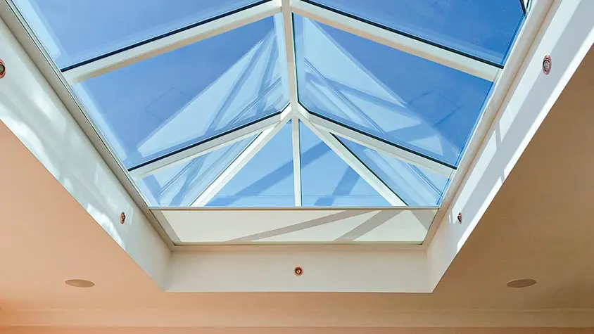 how to stop flies in roof lantern