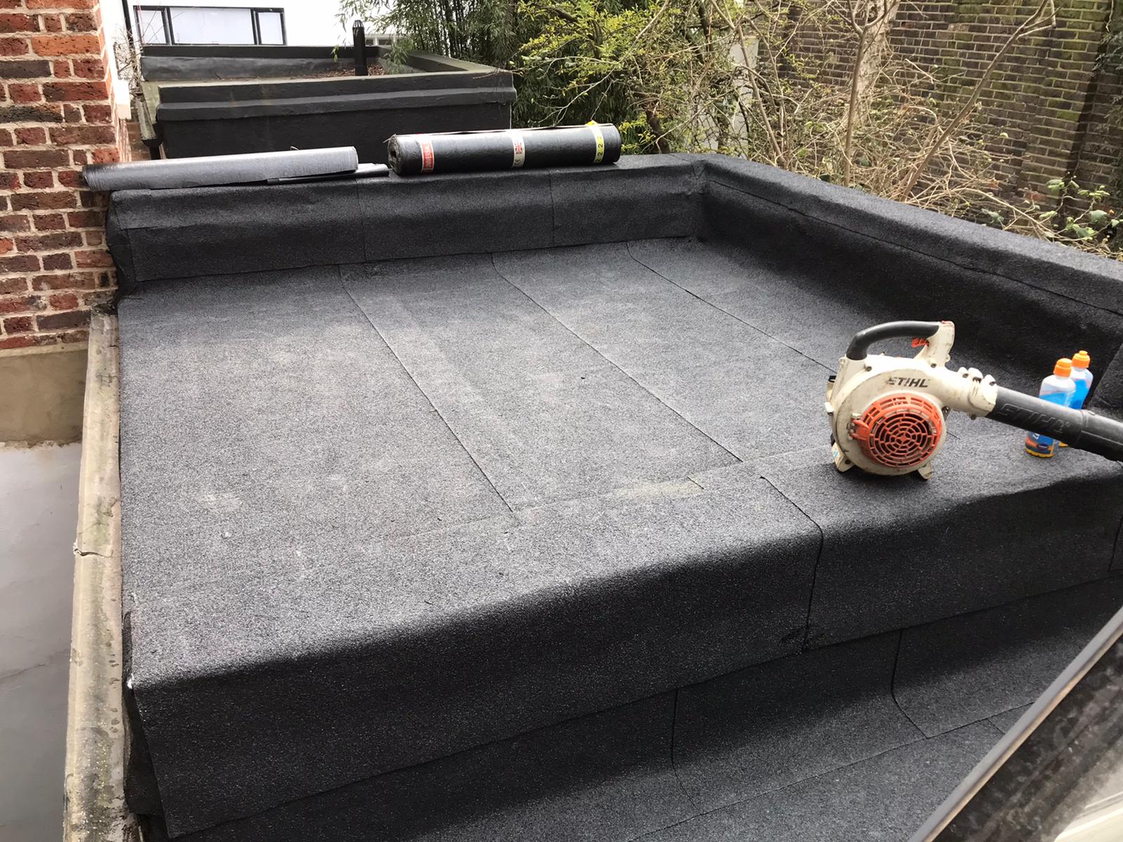 how many layers of felt on a flat roof